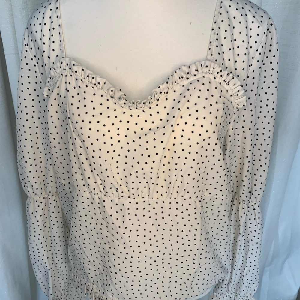 Poke a dot black and white blouse